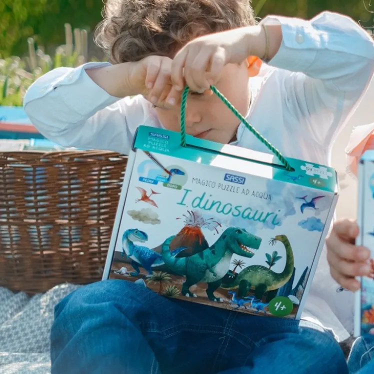 Magico puzzle ad acqua. I dinosauri