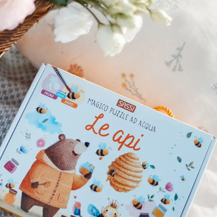 Magico puzzle ad acqua. Le api